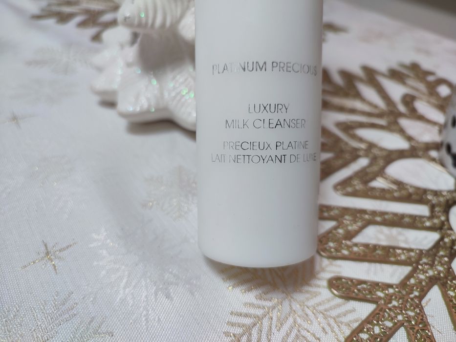 SUISSE luksusowe mleczko do mycia twarzy 200 ml