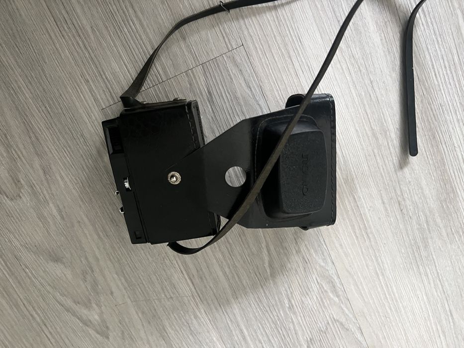 Aparat analogowy na klisze Cmeha Smena 8 M