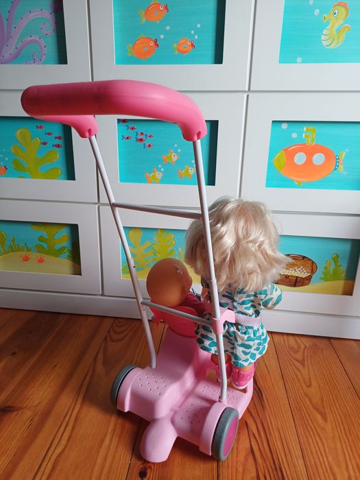 Carrinho Nenuco com duas bonecas