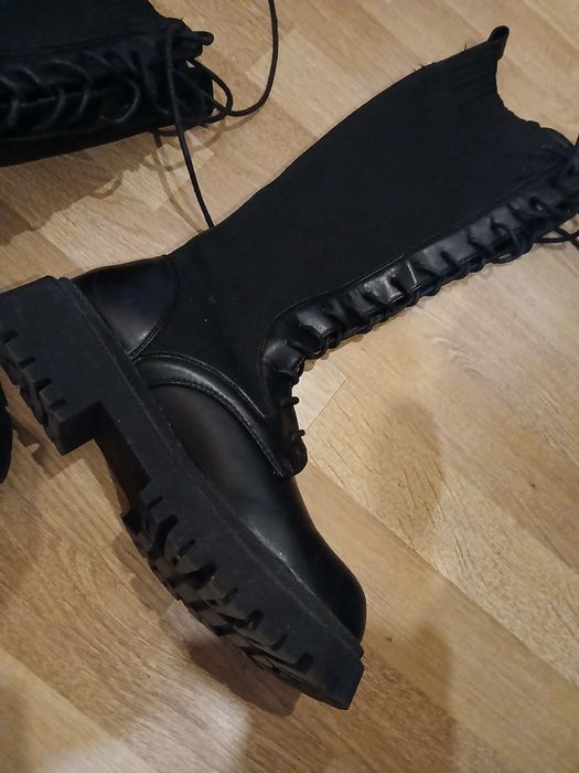 Botas tipo tropa cano alto 38