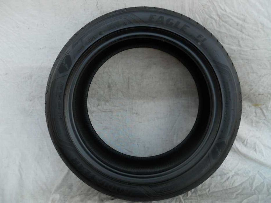 Opony letnie GOODYEAR Eagle F1 Asymmetric 3 245/45 R18 100Y XL (2x6mm)