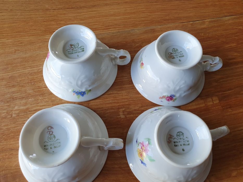 4 filiżanki vintage PRL lata 60-70 fabryka Wałbrzych
