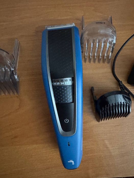 Машинка для стрижки Philips