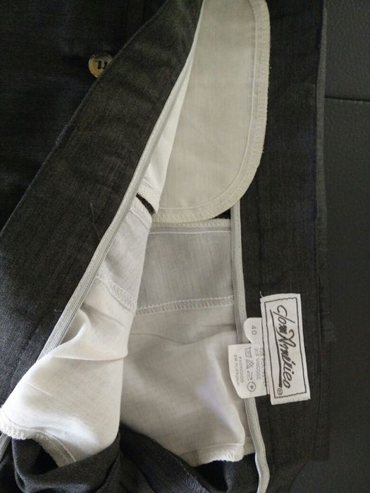 Calcas corte clássico.