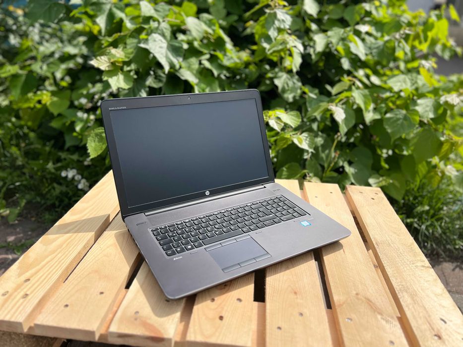 (Quadro P5000 16ГБ)Ноутбук HP ZBook 17 G4/i7-7820HQ/32GB/512GB/17"IPS