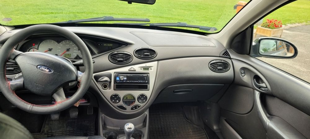 Ford focus mk1 1.6 benzyna + GAZ 2004