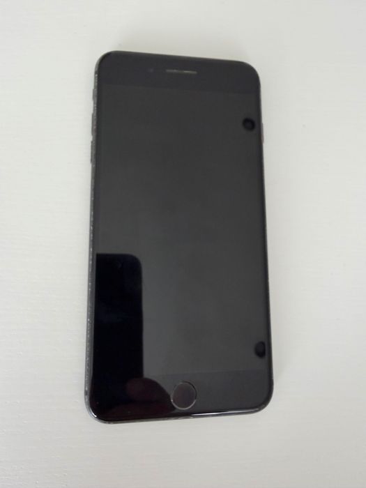 iPhone 8 Plus, 64 GB