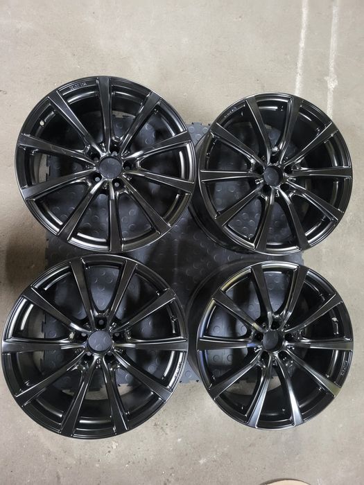 Felgi Aluminiowe 5x108 8,5Jx20 ET 45 Brock Alloy Ford Volvo
