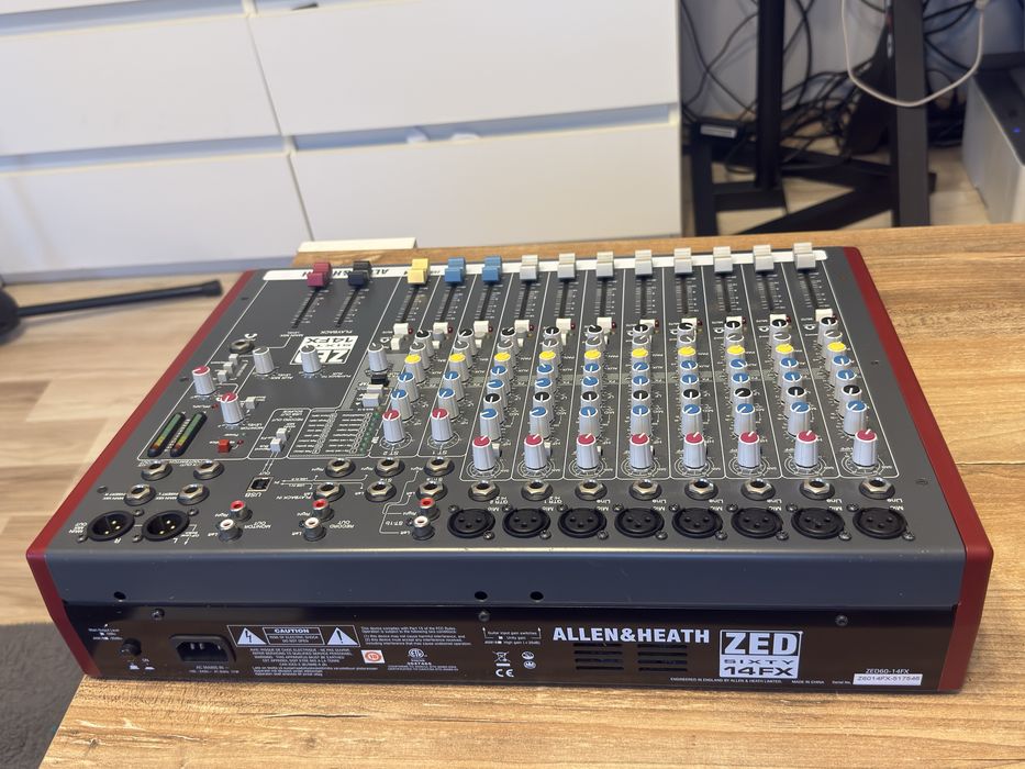 Mikser Allen & Heath ZED60 14FX