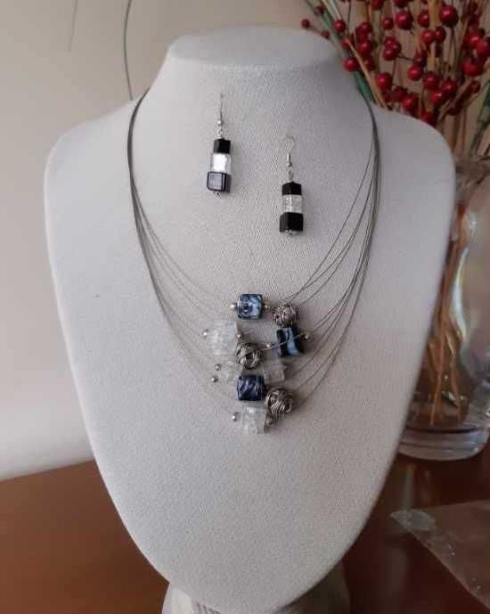 naszyjnik z kolczykami