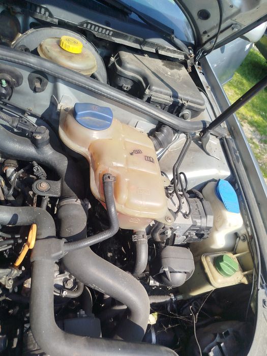 Audi A4 B5 1,9tdi afn uszkodzona pompa