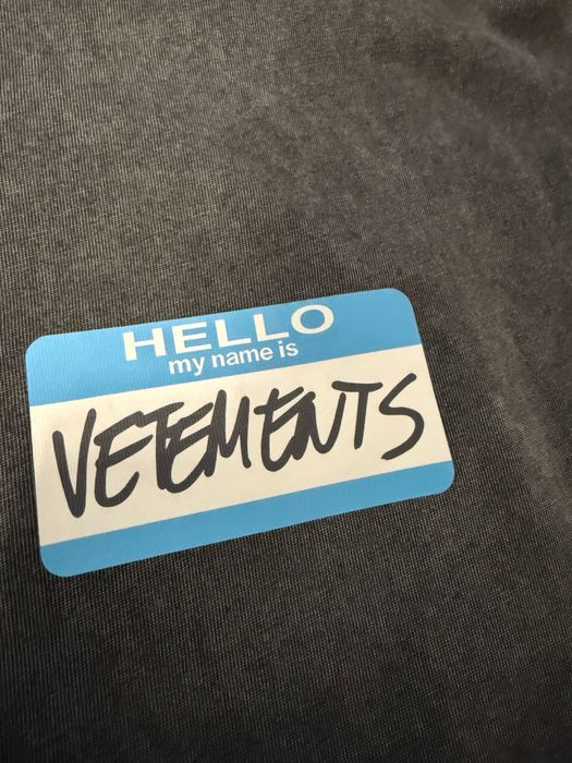 Футболка Vetements