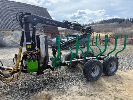 Ursus c360 4x4 z przyczepa leśna 2250 faofar