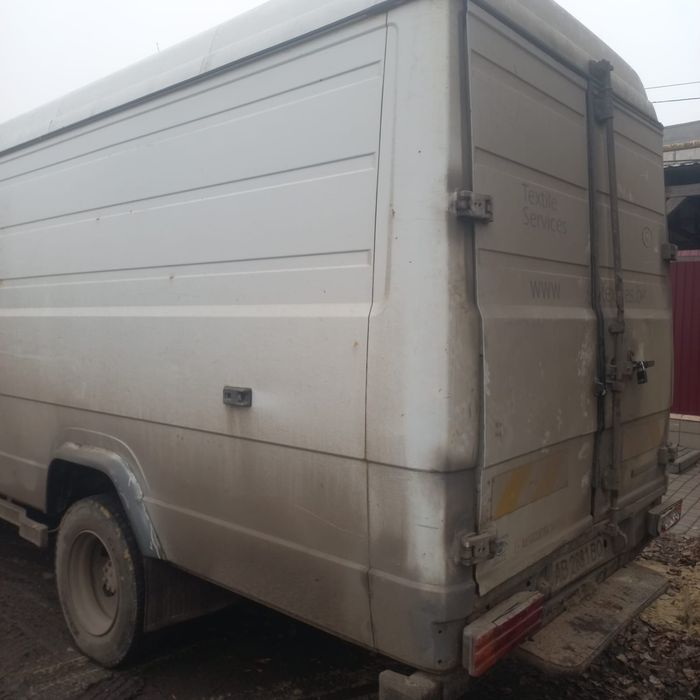 Продам Mercedes Vario 614
