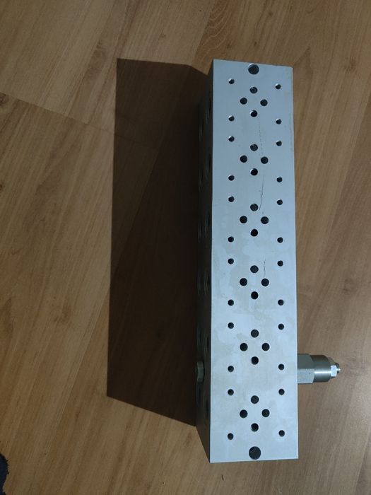 5 sekcyjny CETOP 3 NG6