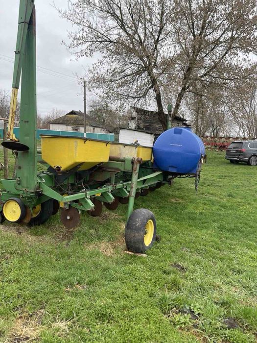 Сеялка Джондир 7000