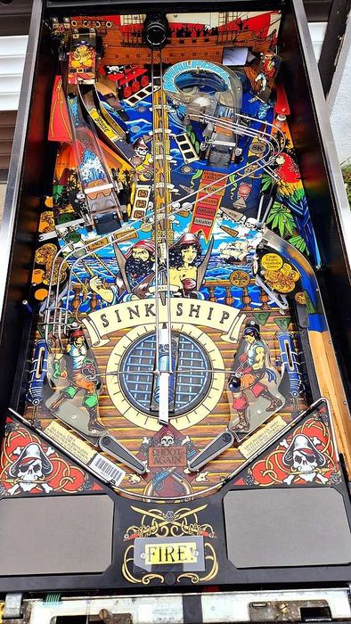 flipper pinball Lethal Weapon 3 i Black Rose - jak nowy