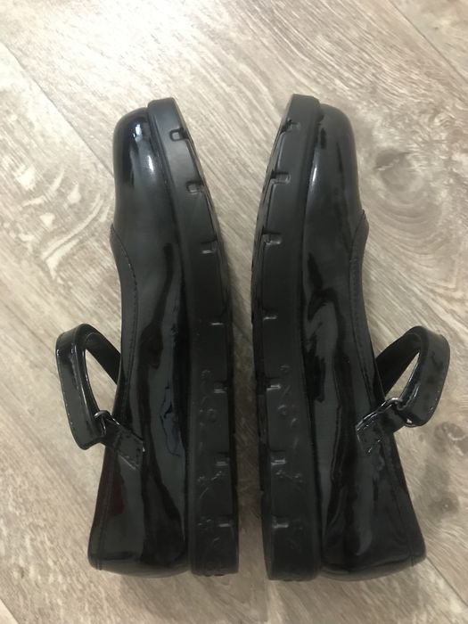 Туфлі для дівчинки