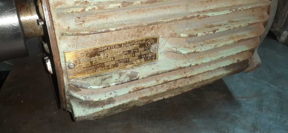 электродвигатель 3кВт/700об 7.5квт，17квт，37квт，10квт，2.2квт, 1.1квт