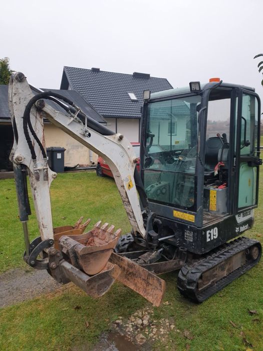 Wypożyczalnia Będzin minikoparka miniładowarka  wywrotka usługi