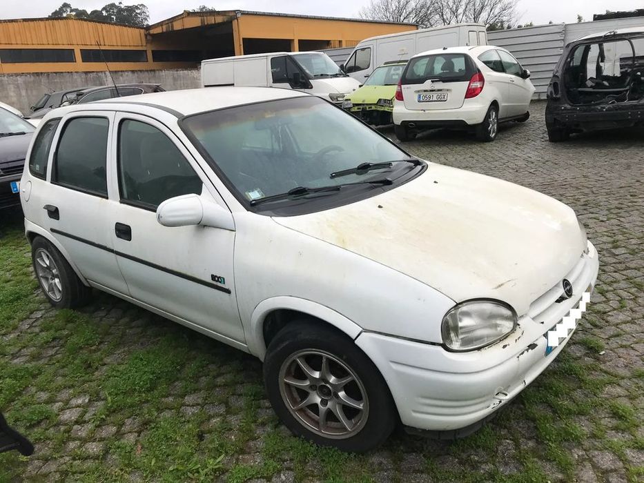 Opel Corsa B 1.5TD 5P 1997  - Para Peças