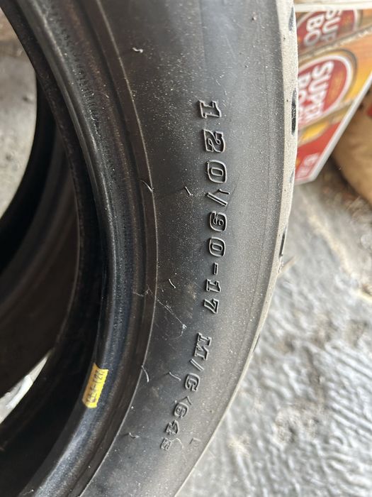 Pneus de mota semi novos