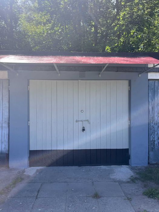 garaż murowany Borek Fałęcki