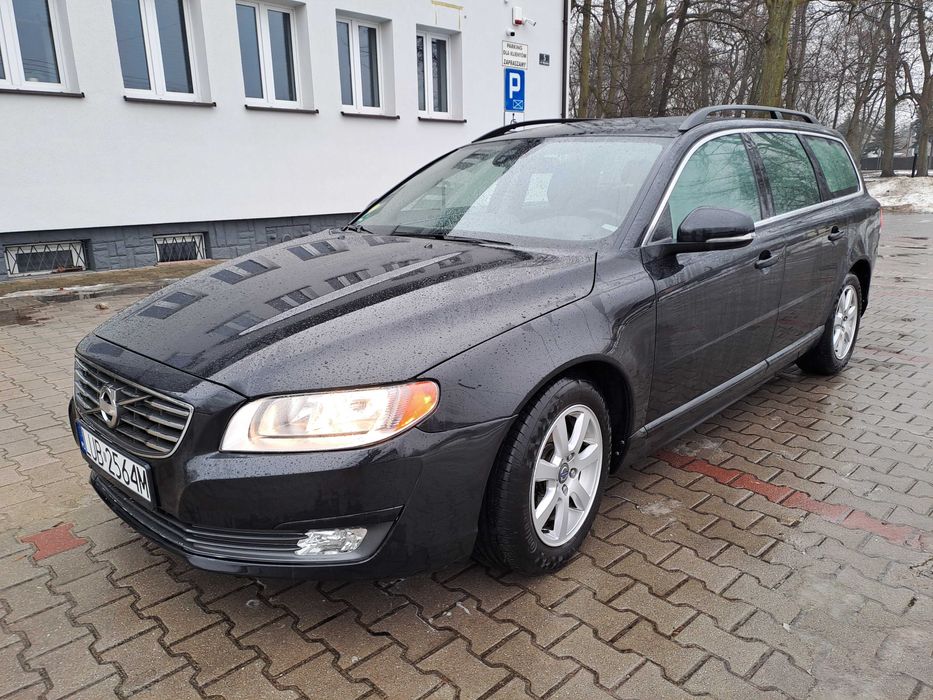 Volvo V70 D2, bezwypadkowy, 218000 km, po dużym serwisie