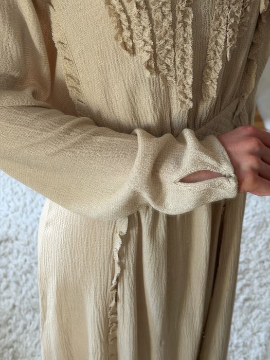 нова сукня Massimo Dutti