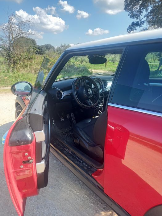 Mini Jonh Cooper Works 211cv