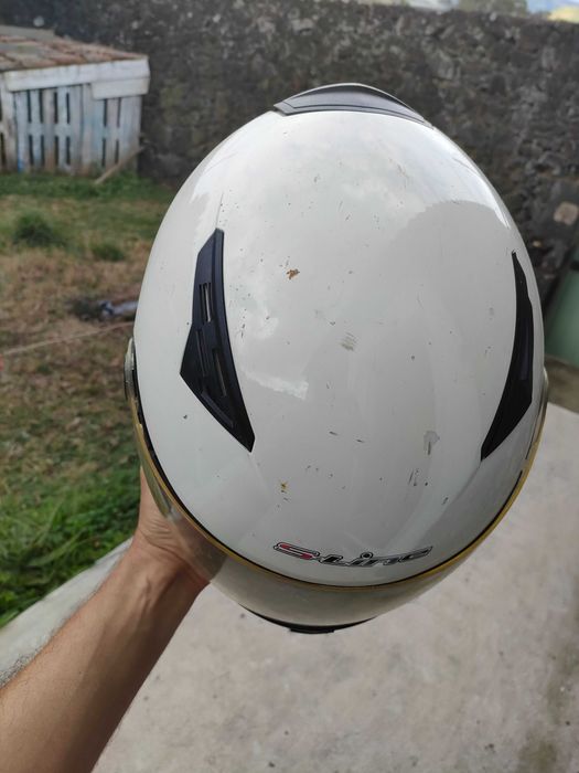 Vendo  capacete usado