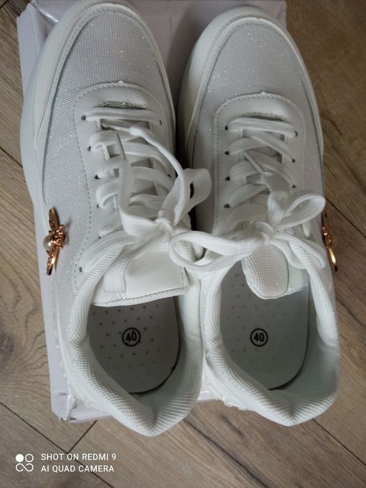 Buty sneakersy 40