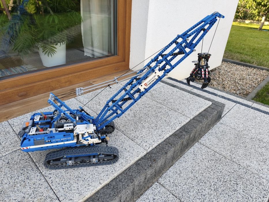 LEGO technic 42042 dźwig żuraw gąsienicowy