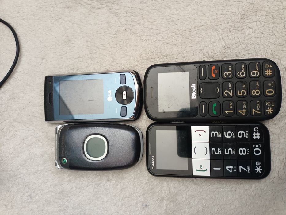 Zestaw telefonów 4 szt