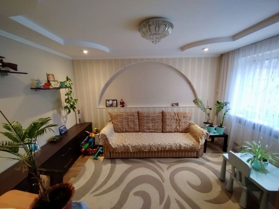 Квартира 4-х кімнатна