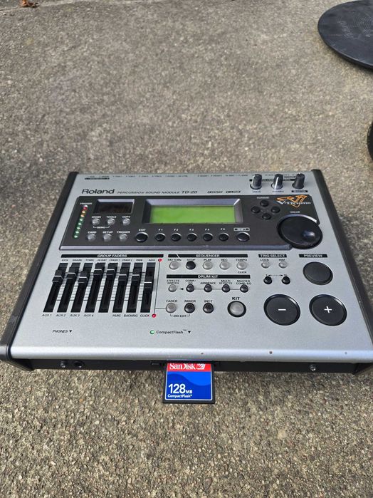 ローランド Roland PDX-100 Roland PDX-100 V-Pad : Amazon.pl: Instrumenty muzyczne