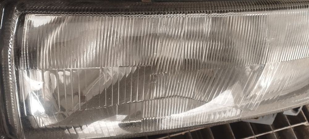 Передні фари лампи Renault Master