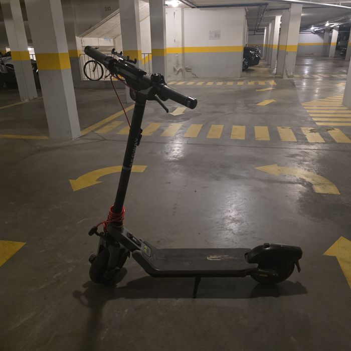 Vendo trotinete segway ninebot e3