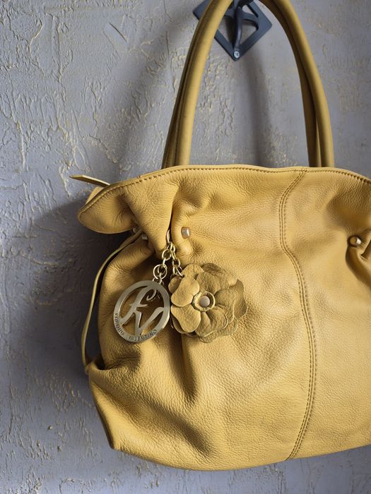Сумка Valentino натуральная кожа