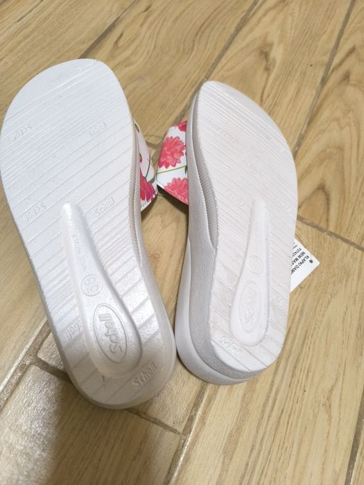 Nowe Klapki Medyczne Scholl New Massage r. 38 – Kwiaty (z metką)