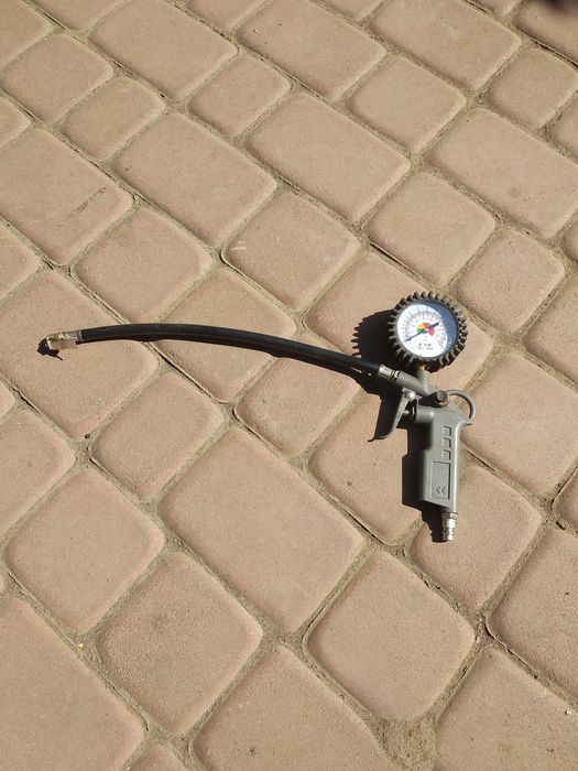 Пістолет підкачки Манометр автомобільний для компрессора