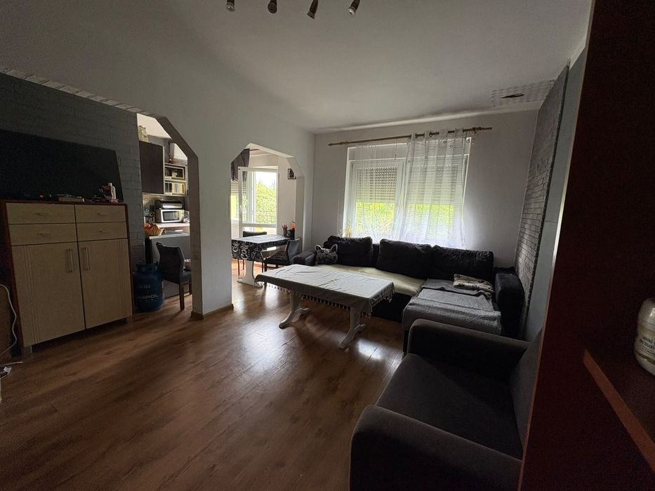 Mieszkanie na wynajem, ok 50m², dwa balkony