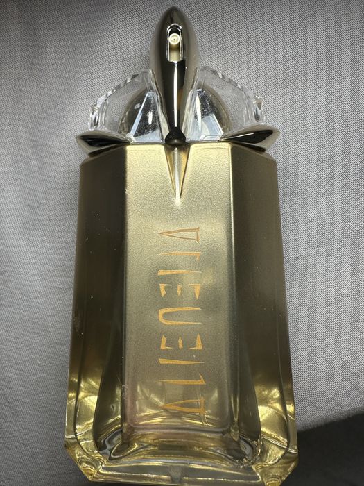 Mugler Alien Goddess  perfume  50 ml из 60 мл оригінал,