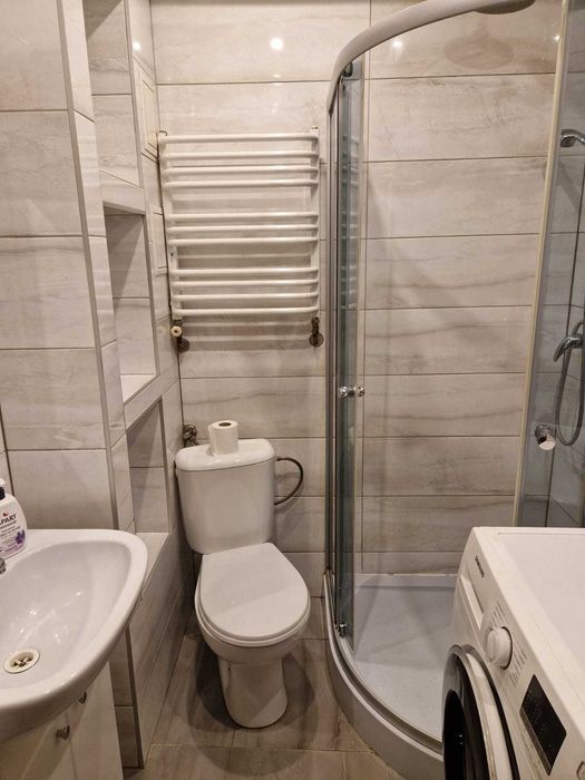 Wynajmę mieszkanie 52 m² + piwnica