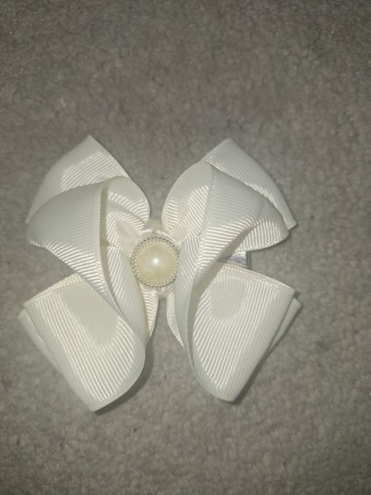 Заколки для волосся