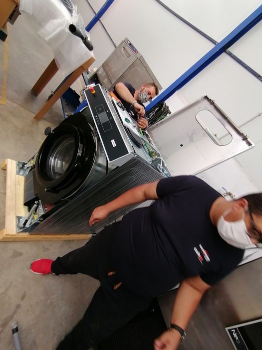 Lavandaria self service / máquina de lavar roupa industrial 100kg