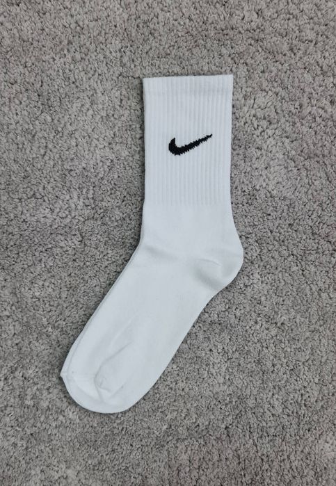 Шкарпетки найк чоловічі білі 240грн 12пар Nike