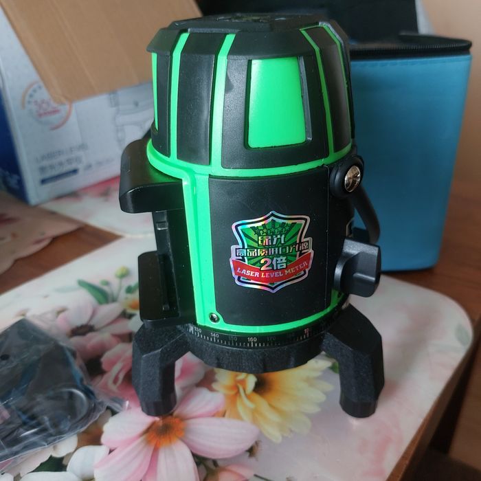 Poziomica laserowa 360