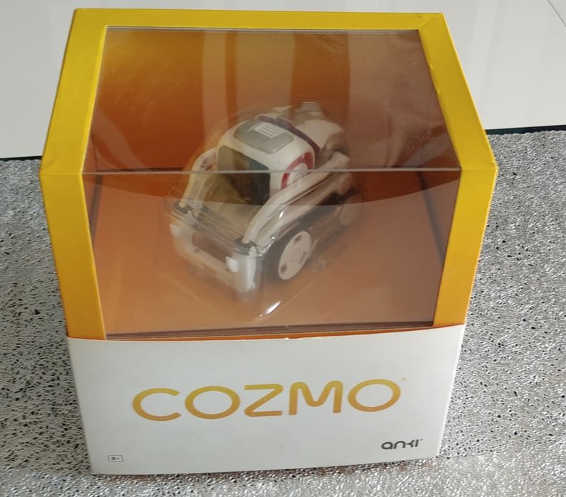 Anki Cozmo OPIS!