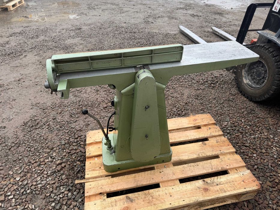 Strugarka wyrówniarka FROMMIA 146 mobilna